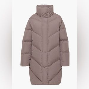 Aritzia Wilfred The Cloud Puff Mid